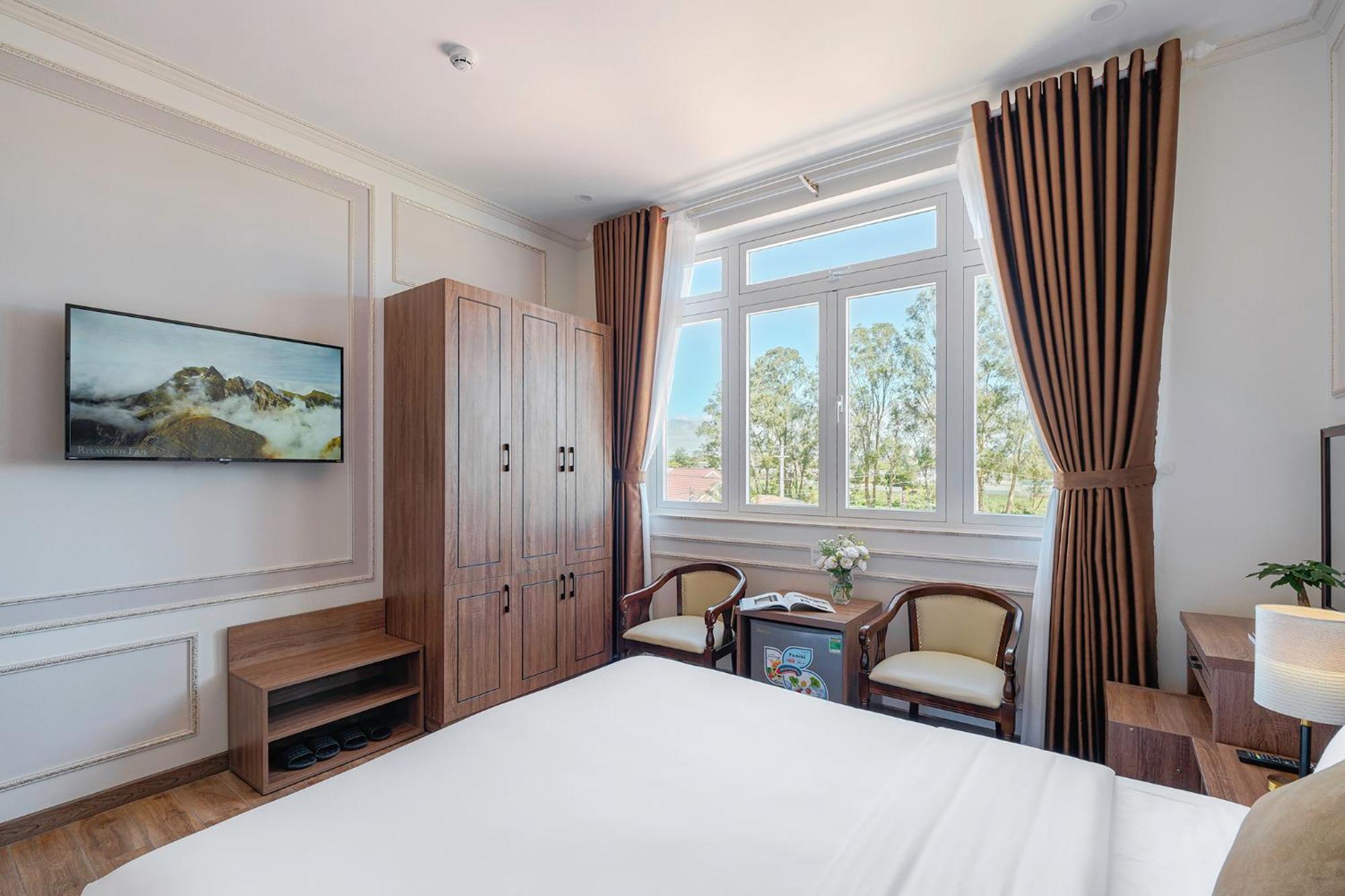 Pine View Hotel Dalat Exterior photo