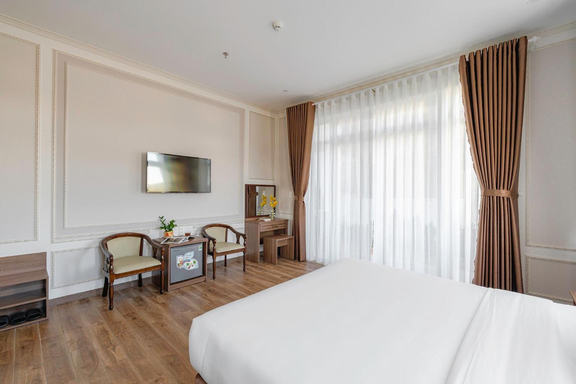 Pine View Hotel Dalat Exterior photo