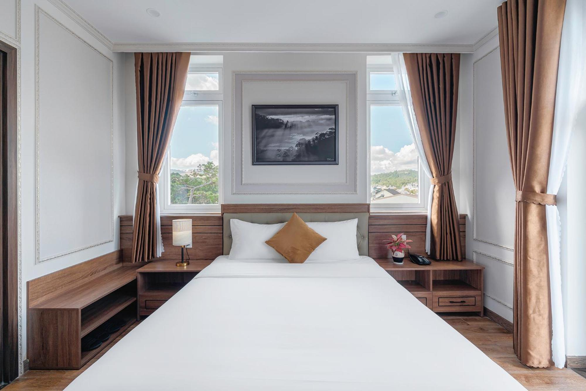 Pine View Hotel Dalat Exterior photo