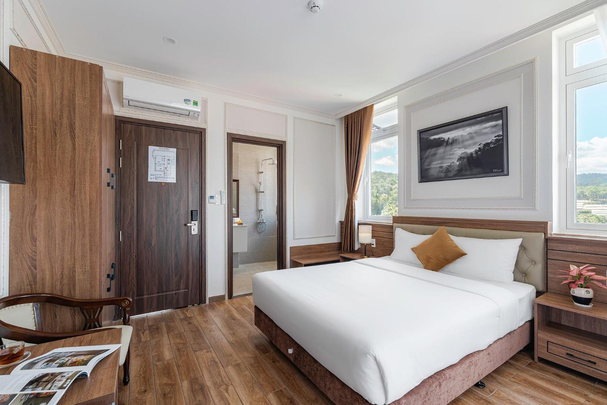 Pine View Hotel Dalat Exterior photo